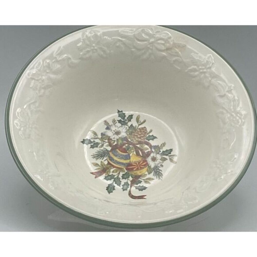 Mikasa Holiday Season Coupe Cereal Bowl (s) Christmas Holly Ornaments‎